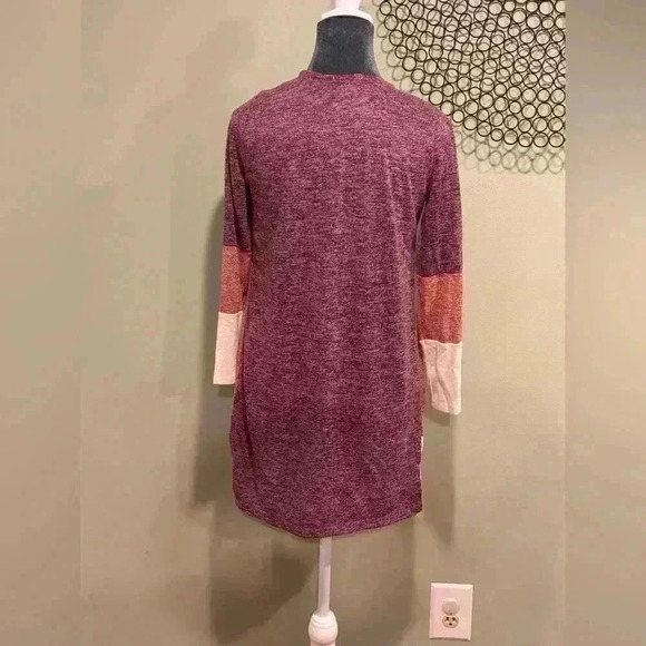 Set- Multicolor drape sweater 2 piece set with tank top - Girls XL 16 - Picture 3 of 5